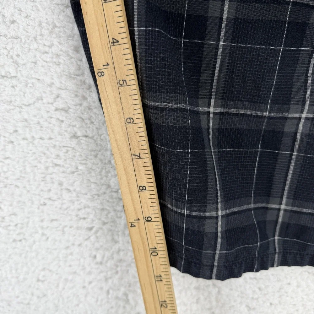 Hurley Shorts Mens 38 Gray Plaid Chino Flat Front‎ 11 Inseam Casual Summer